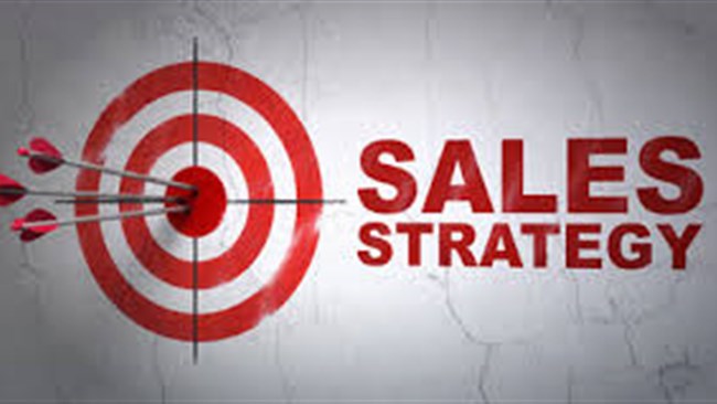 در علم بازاریابی، استراتژی های نختلفی برای فروش کالا یا خدمات وجود دارد. بسته به صنعت مورد بحث این استراتژی ها میتوانند متفاوت باشند. دو استراتژی شناخته شده عبارتند از Cross Sell یا فروش مکمل/جانبی و بیش فروشی up selling .
